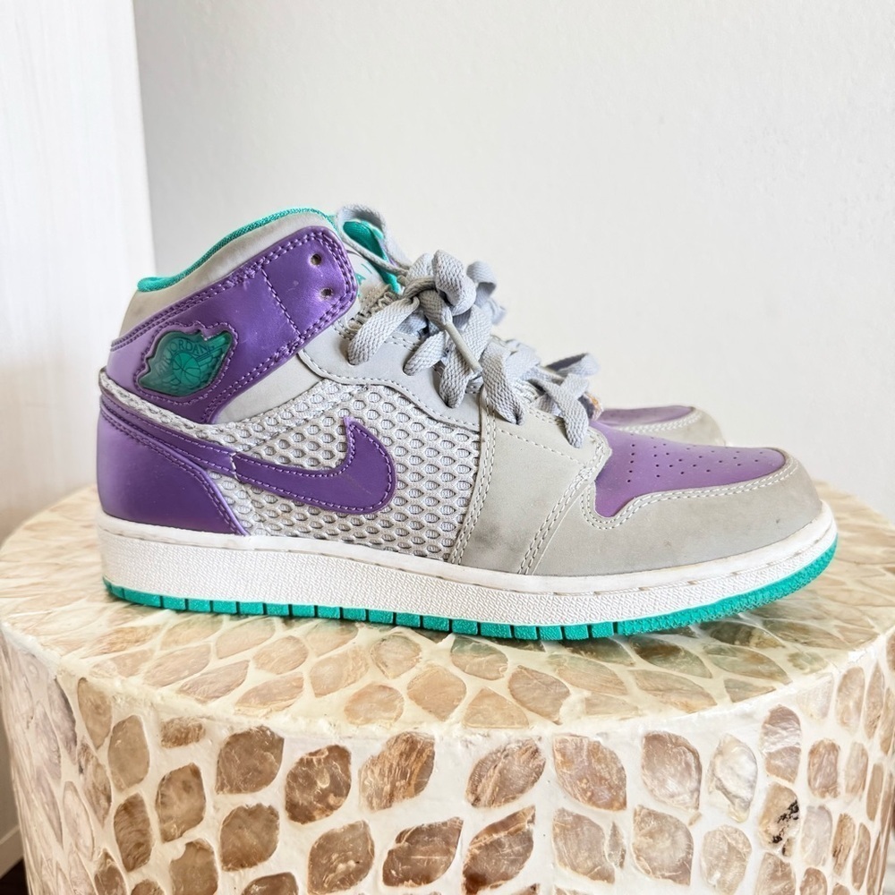 Nike Air Jordan 1 Phat Wolf Gray Ultraviolet Sneakers 6Y